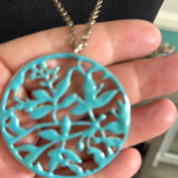 Turquoise Bird Pendant Necklace - Picture 5 of 5